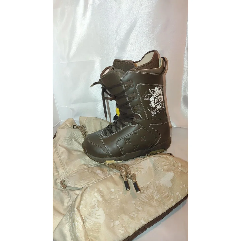 Burton Shaun White Mens Snowboard Boots Size 9.5 & Burton Boot Backpack